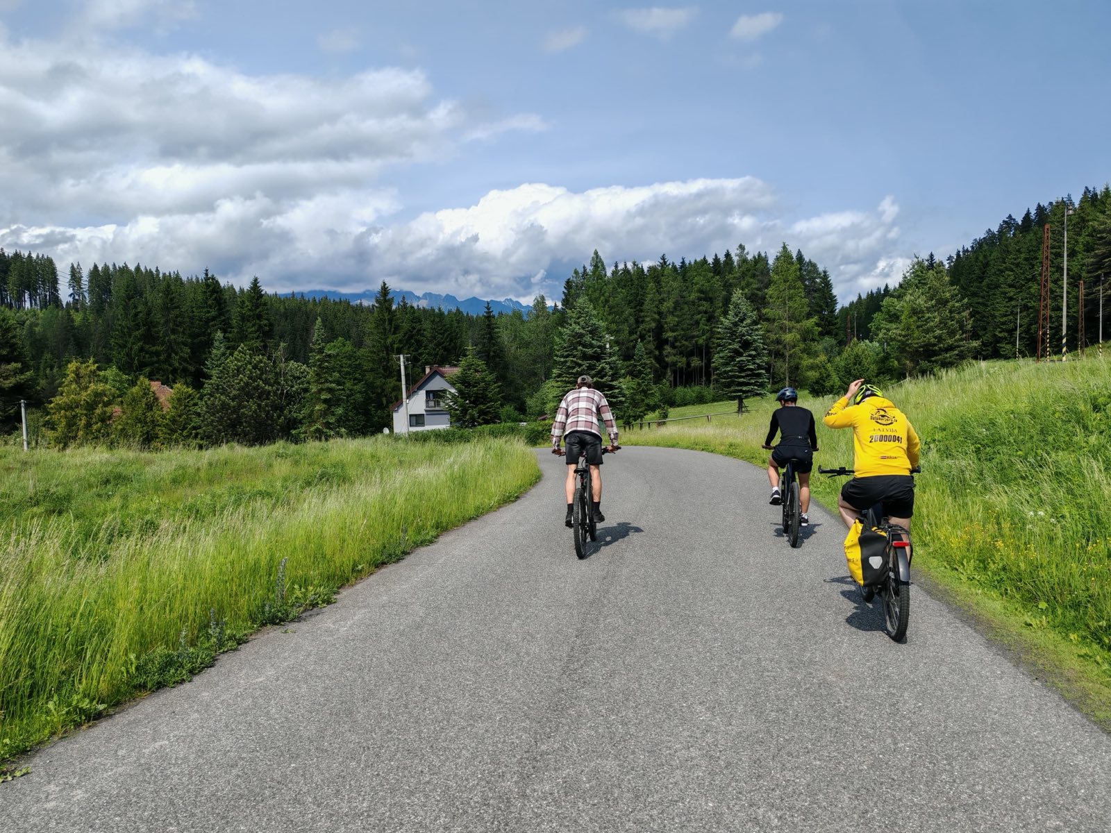 veloturisms